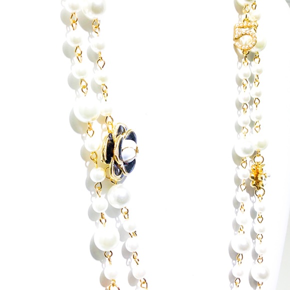 5 Series - LeRue Necklace - Picture 5 of 14